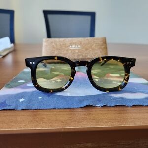 Akila Vista Sunglasses